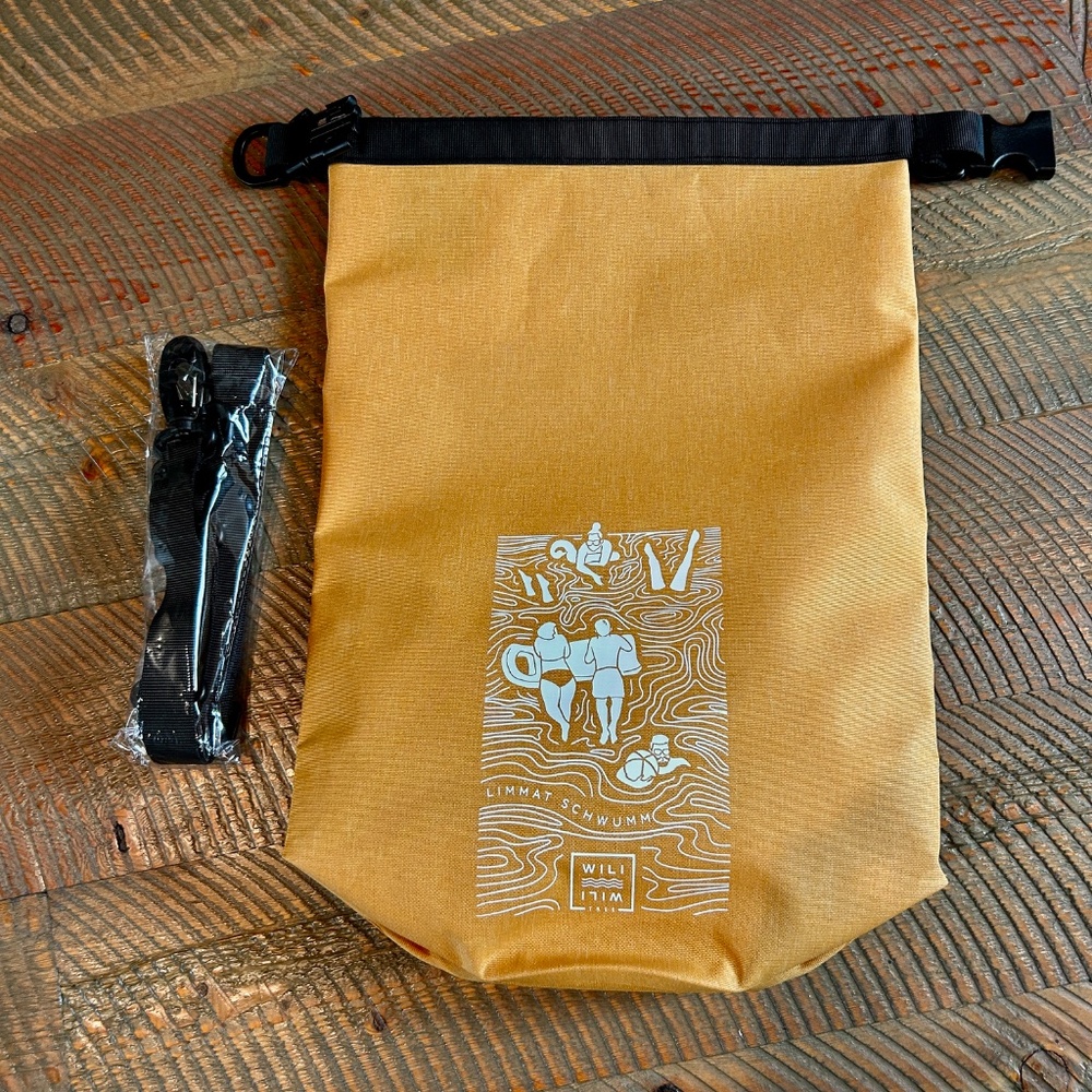 NEW Wili Wili Tree Dry Bag (7L) - Picture 3 of 8